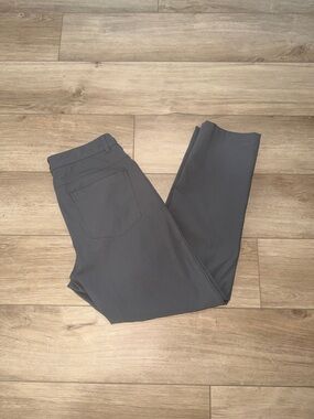 VRSt performance Men's Gray flat front  Pants - Classic athletic  Fit 32x32
